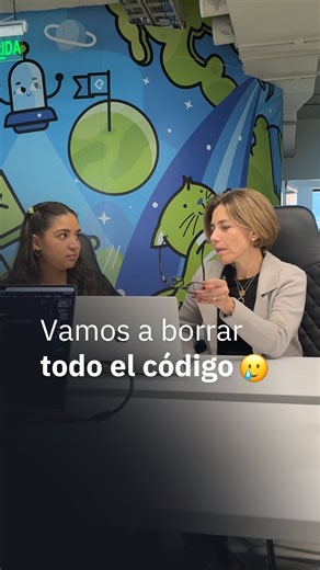 278K views · 17K reactions | ¿También tienen dolor de espalda?  Esto es el día a día de quienes trabajan en programación. #programacion #frontend #backend #javascript #java #python #dev #developer #humor #desarrolloweb #software #ingenieria | Platzi | Facebook