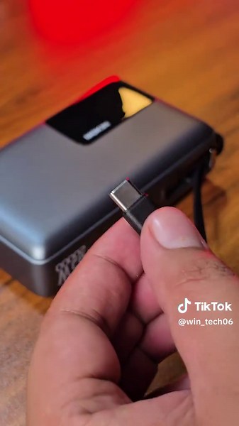 Mokin 65W Powerbank: Portable Laptop Powerbank Review