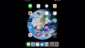 Music Page Turner for Tablets - Connected by Bluetooth for Flip Pages from Music Software - Controlled by Foot Switch - IOS and Android System Support (Cube Turner)