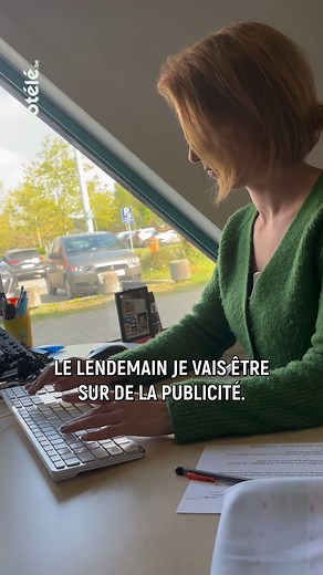 C'est un des nombreux métiers de l'ombre de notélé et pourtant vous voyez son travail au quotidien. ✏️ Jen, infographiste à notélé, met sa créativité au service de votre média de proximité. 🎯 Polyvalente et passionnée, elle veille à ce que chaque visuel soit fidèle à l’identité de notélé : logos, chartes graphiques, goodies et plus encore n'ont plus de secret pour elle. 😃 Entrez dans les coulisses et découvrez les métiers qui font vivre votre média de proximité ! | notélé