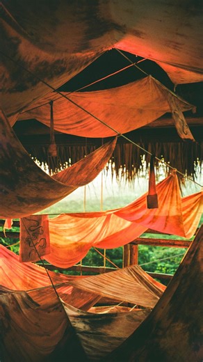 If you’re coming to one of our events try snatch up a early transport time so you can catch not only the sunset but the surroundings ✧˚ Tickets available via the link in our bio. Cover image by @imogens.jpgs | Treehouse Nicaragua