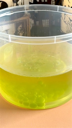 FRUIT PEARLS Read the full recipe before making. Ingredients: -150g fruit puree or fruit juice bottle/can or vegie juice. any liquid beverage! -100 ml cold water (if using fresh fruit puree only) -20g caster sugar -4g agar agar powder (any brand) -500ml neutral oil (very cold). I use grapeseed oil but any neutral oil such as vegetable, canola etc you prefer Equipment: -food scale -stainless steel pot -sieve -Tall freezer friendly jar/plastic container -squeeze bottle or syringe or pipette airtig