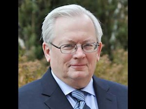 E11 - The Changing Brain with Dr. Stephen Stahl