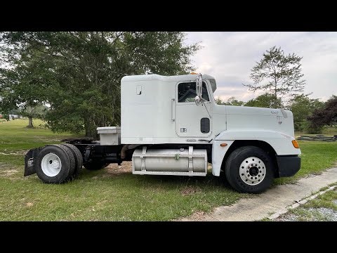 The Freightliner fld-120 gets a little shorter / Single axle / N14 Cummins