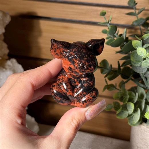 Mahogany Obsidian Pig Carving Cute Smiling and Sitting Mahogany Obsidian Crystal Pig Carving Animal Figurine for Decoration and Cute Gift - Etsy