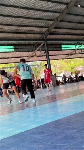 Mastering the Rainbow Flip in Futsal