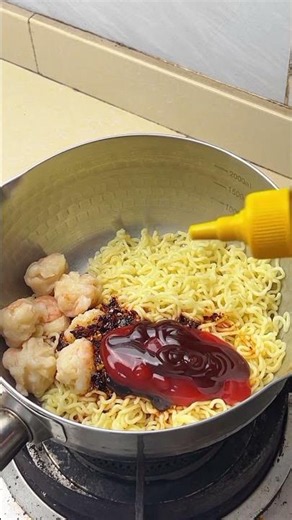 Spicy Shrimp Noodles That Taste Better Than Takeout! 🍜🔥