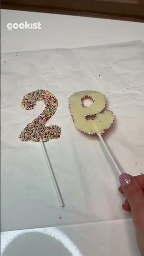 How to make numbers for your birthday cake with chocolate 🎂🍫 #shorts #cookistwow