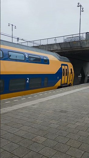 Amsterdam Sloterdijk station 🇳🇱 trains and metro