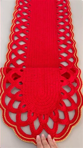 Christmas crochet table runner, Christmas crochet table runner tutorial, Kátia ￼