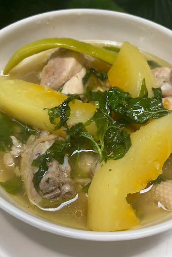 Tinola with Papaya: A Traditional Filipino Delight