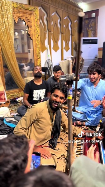 #umtlahore #baloch #song @Bebager Ahmed