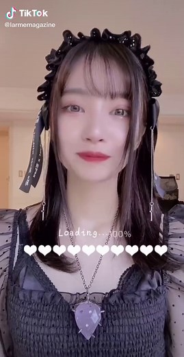 何回も自主練習してくれていたれいちゃん、成功してにやにやしてます😏🤞🏻🖤#黒宮れい#larme#larmemagazine#オフショット#バンバン#オールブラック#ブラックコーデ
