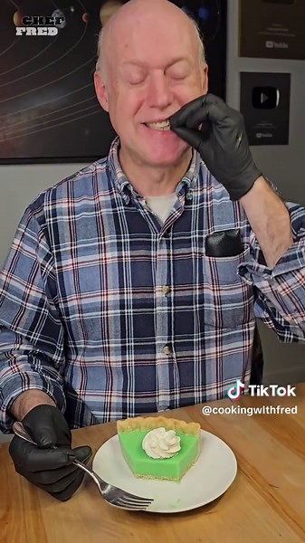 Key Lime Pie Recipe with a Loki Twist | Marvel Baking Tutorial