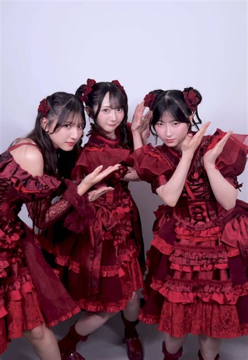 ≠ME 12thシングル発売記念リリースイベント お見送り会＠仙台🥀♥️ ご参加いただいた皆さま ありがとうございました💎˖° #ノイミー #愛くださいませ #くださいませチャレンジ #ここでファーストキッス @蟹沢萌子 @谷崎早耶 @櫻井 もも
