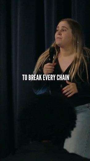 Break Every Chain 🙌🔥 - By Tasha Cobbs Leonard | Kingdom Movement Worship