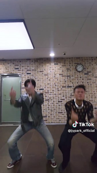 WET challenge with Young K – Young K WET challenge