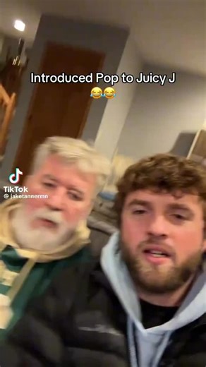 Jordan Houston on Instagram: "🤣🤣🤣🤣🤣🤣🤣"