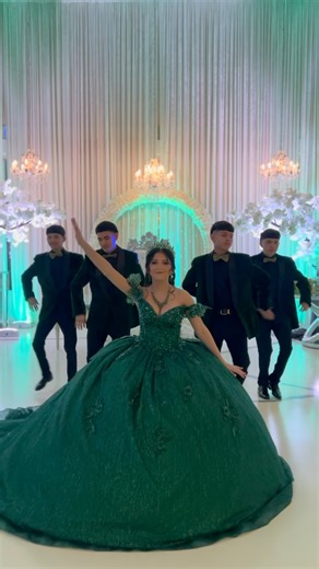 HIGH CLASS PRODUCTIONS on Instagram: "Introducing Samirah Guiterrez 🤩"