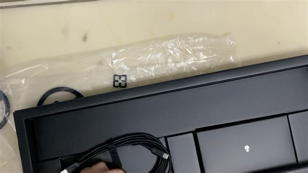 外星人alienware aw920k键盘开箱（红轴）