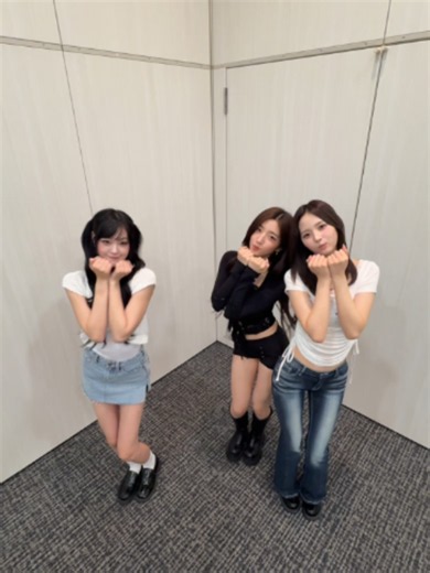 (੭ˊᵕˋ)੭(੭ˊᵕˋ)੭(੭ˊᵕˋ)੭ #tripleS #트리플에스 #JiWoo #지우 #SoHyun #소현 #Lynn #린 | triples
