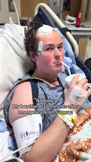 His best friend filmed this hahaah #brainsurgery #neurosurgery #braintumor #braincancer #hospital