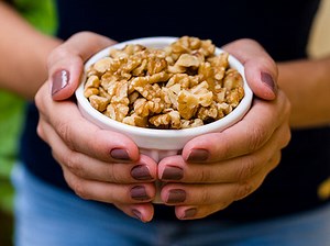 4 health benefits of walnuts and how much you should eat | Good Food Is Good Medicine