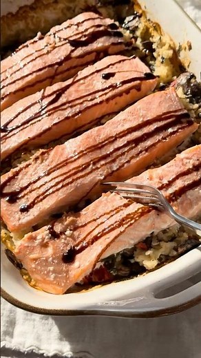 One Pan Tuscan Rice Bake 🍚🍣