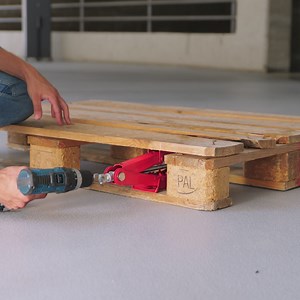 7.3K views | Phong Cách Song Hành Cùng An Toàn Cho Thú Cưng: Trang Sức Theo Dõi & Tự Làm Nhà Gỗ Pallet | 5 Phút Thủ Công Gia Đình | Facebook