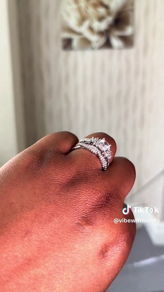 Elegant Rhinestone Ring Set for Stylish Looks