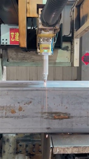 high-efficiency welding platform-based automated weld laser welding.Welding machine manufacturing