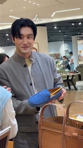 The insanely handsome Siwon 😍 I'm falling in love over and over again #suju #superjunior #siwon