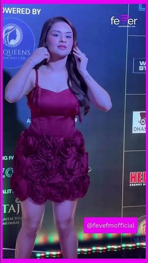 Avneet Kaur look stunning in that dress as she was spotted at an event 😍❤️