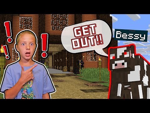 SNEAKING into BeckBroJacks MANSION in MINECRAFT!! || BeckBroMary