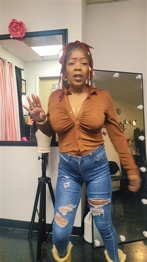 Only positive comments aloud 🤣🤣🥰