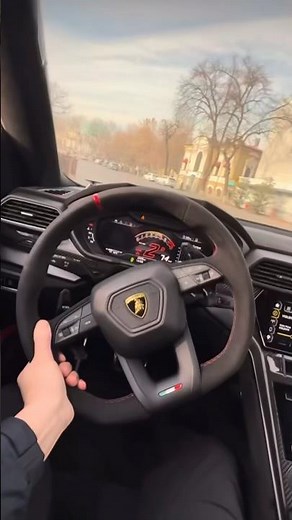 THE Lamborghini Urus S brutal sound & acceleration 🛞