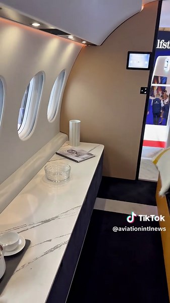 Interior Mockup Tour of the Dassault Falcon 10X