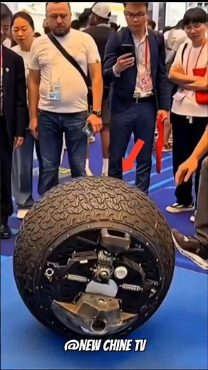 China’s Rolling AI Police Robot 🚨🤖