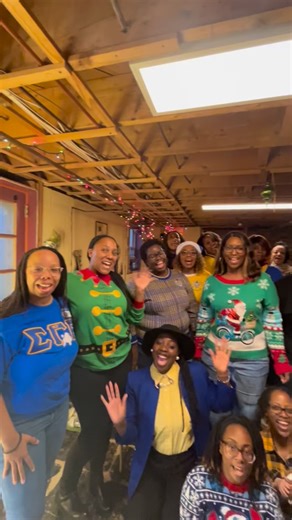 💙💛The Mu Omega Sigma Alumnae Chapter of Sigma Gamma Rho Sorority, Inc. wishes everyone a happy and safe Holiday Season!💙💛 #muomegasigma #sgrho1922💙💛🐩 #happyholidays #MQS #meticulouslysophisticated | Mu Omega Sigma Chapter - Sigma Gamma Rho Sorority, Inc.