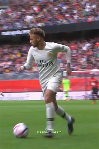 Neymar's Unmatched Skills Against Rennes 18-19