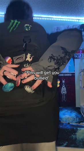 Creative Ways to Personalize Your Backpack with Pins