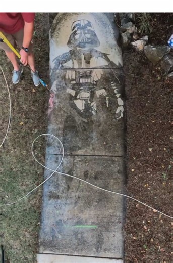 It still surprises me when I get such a tremendous response on one of my #powerwashingart videos. 4.5M views on YT and shit ton on IG as well. I can’t tell you all how much I appreciate the support from all of you. Your mom may have told you not to play with your food but she never said you shouldn’t draw in the dirt. Thank you! #pressurewashing #beforeandafter #sofreshandsoclean #jetwashing