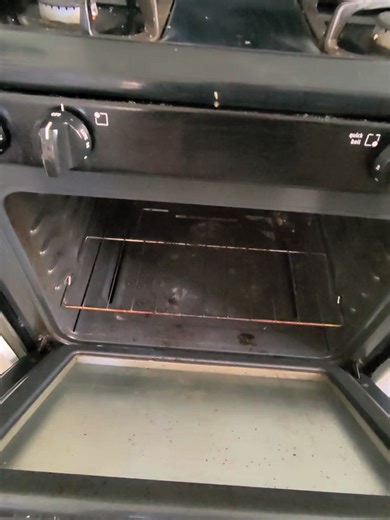 Frigidaire Stove Control Board Replacement. Watch Full Version on YouTube. https://youtu.be/sWNywErFUxU?si=tnaZvAFO3cbDHSP1