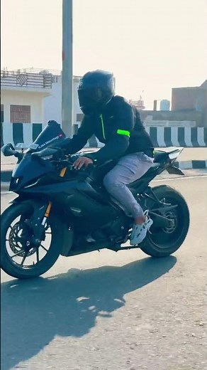 Modified R15 V4 Looks INSANE 🤯 | Walkaround in