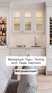 Backsplash Series: Tone with Taupe Cabinets This week we’re embracing warmer tones! This cabinet colour, painted in Benjamin Moore’s Baby Fawn OC-15, offers a stunning taupe that adds brightness and a soft inciting glow to any space. Taupe-based cabinets are perfect for creating a balanced, cozy ambiance that cooler tones struggle at times to achieve. What do you think of our backsplash suggestions? Let us know in the comments ⬇️ Stay tuned for next week’s backsplash options, let us know which c