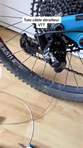 Allez, comment changer ton câble de dérailleur arrière VTT en 2min. Fais le toi même! #mtb #tuto #velo #bikemechanic #vtt #diy
