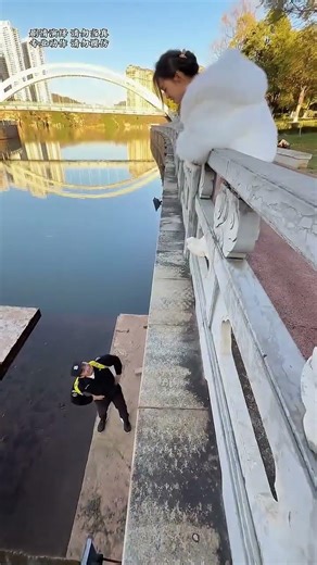 What Should I Do If I Lose A Beautiful Woman’S Bag #funny #skate