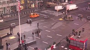EarthCam Live: Times Square in 4K(2020-3-6 14:20:47-20:20:36)