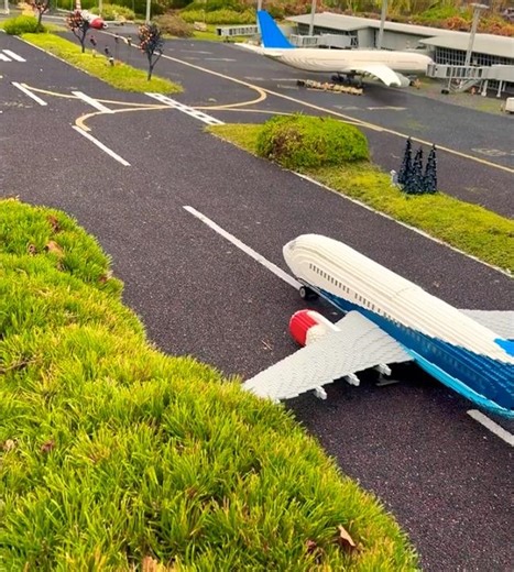 This Lego airplane is ready for takeoff, moving smoothly down the runway. #legocreativity #aeroplane