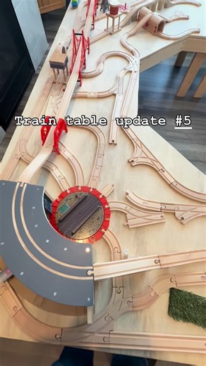 🚂 Train Table Update! It’s been a little while since our last train table update, we’ve been patiently waiting on some specialty tracks to arrive, which slowed us down just a bit. But they were absolutely worth the wait and make this table extra special (and extra fun!) In this video, you’ll see our current basic layout and the different themed quadrants we’re building. We still have plenty of open space for additional tracks, which we’ll be finalizing over the next few weeks. Once everything i